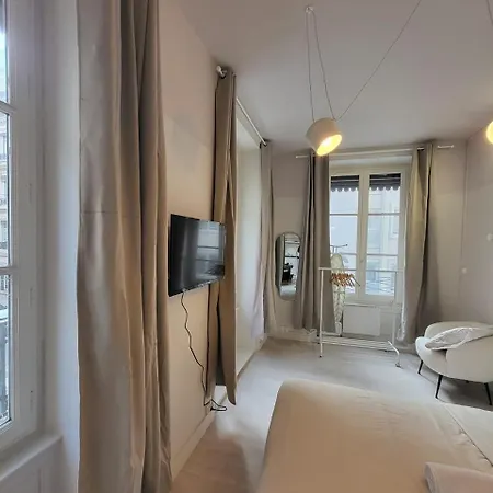 Daiquiri - Check In H24 - Wifi Villeurbanne